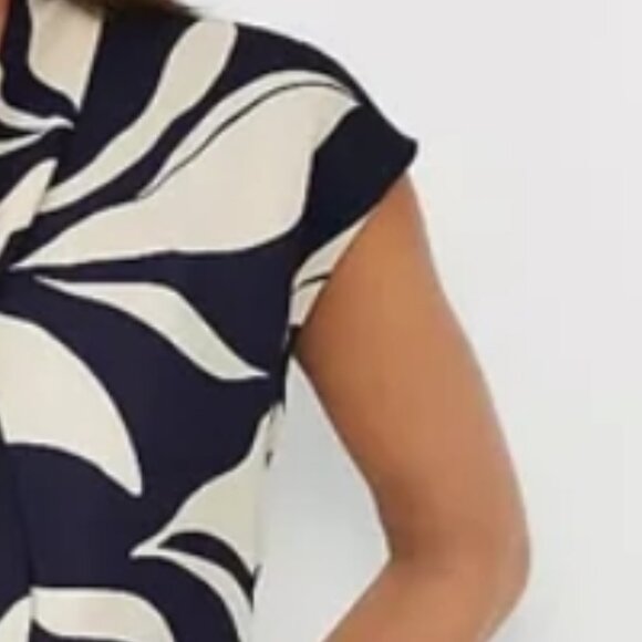 Philosophy Leaf Print Button-Down Dolman Blouse - Picture 4 of 13